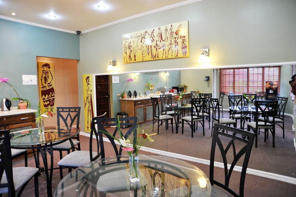 Culture Crossroads Inn Port of Spain Dış mekan fotoğraf